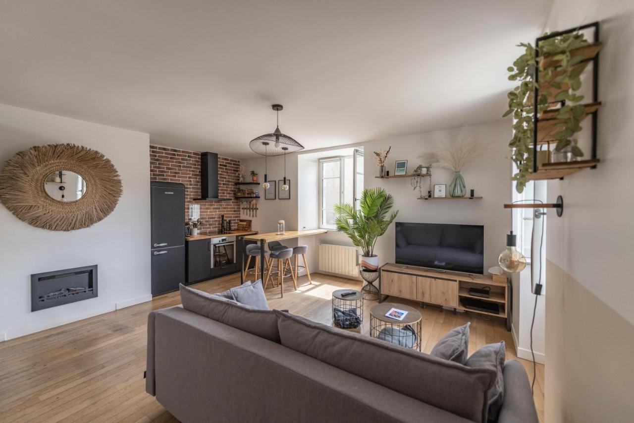 Appartement T2 - Vue Imprenable Sur La Cathedrale Quimper Eksteriør bilde